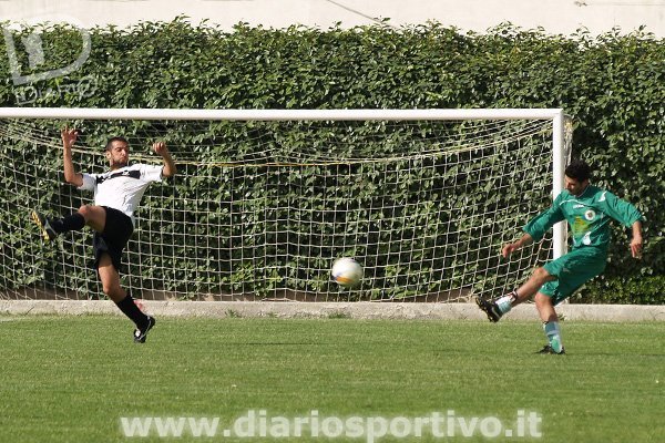 Il cross di Riccardo Fadda